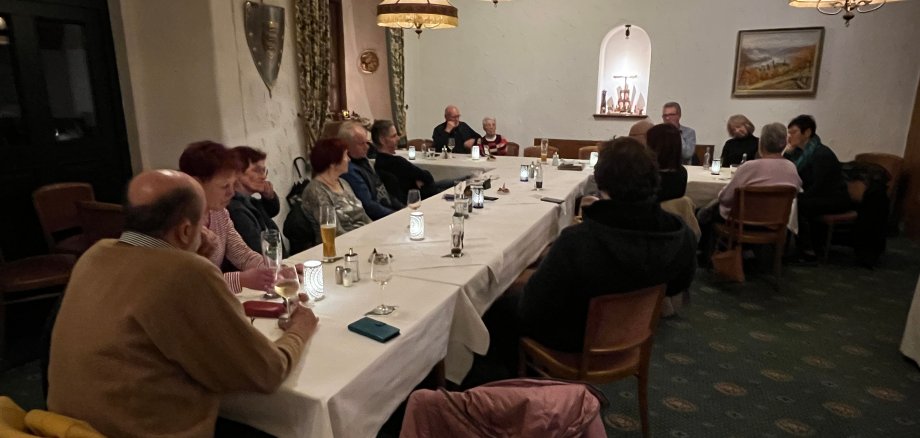 Bürgerstammtisch im Hotel Rheingraf in Kamp-Bornhofen